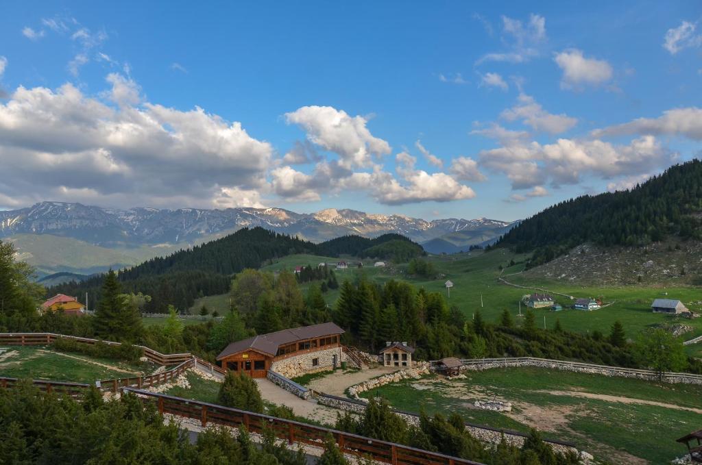 Cheile Gradistei Fundata Resort Екстер'єр фото
